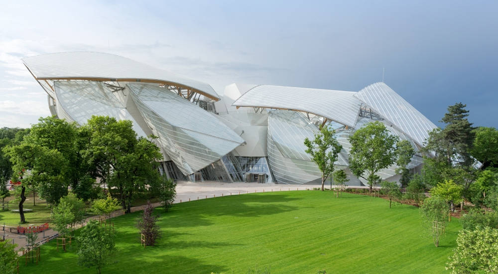 The Fondation Louis Vuitton celebrates its first anniversary 