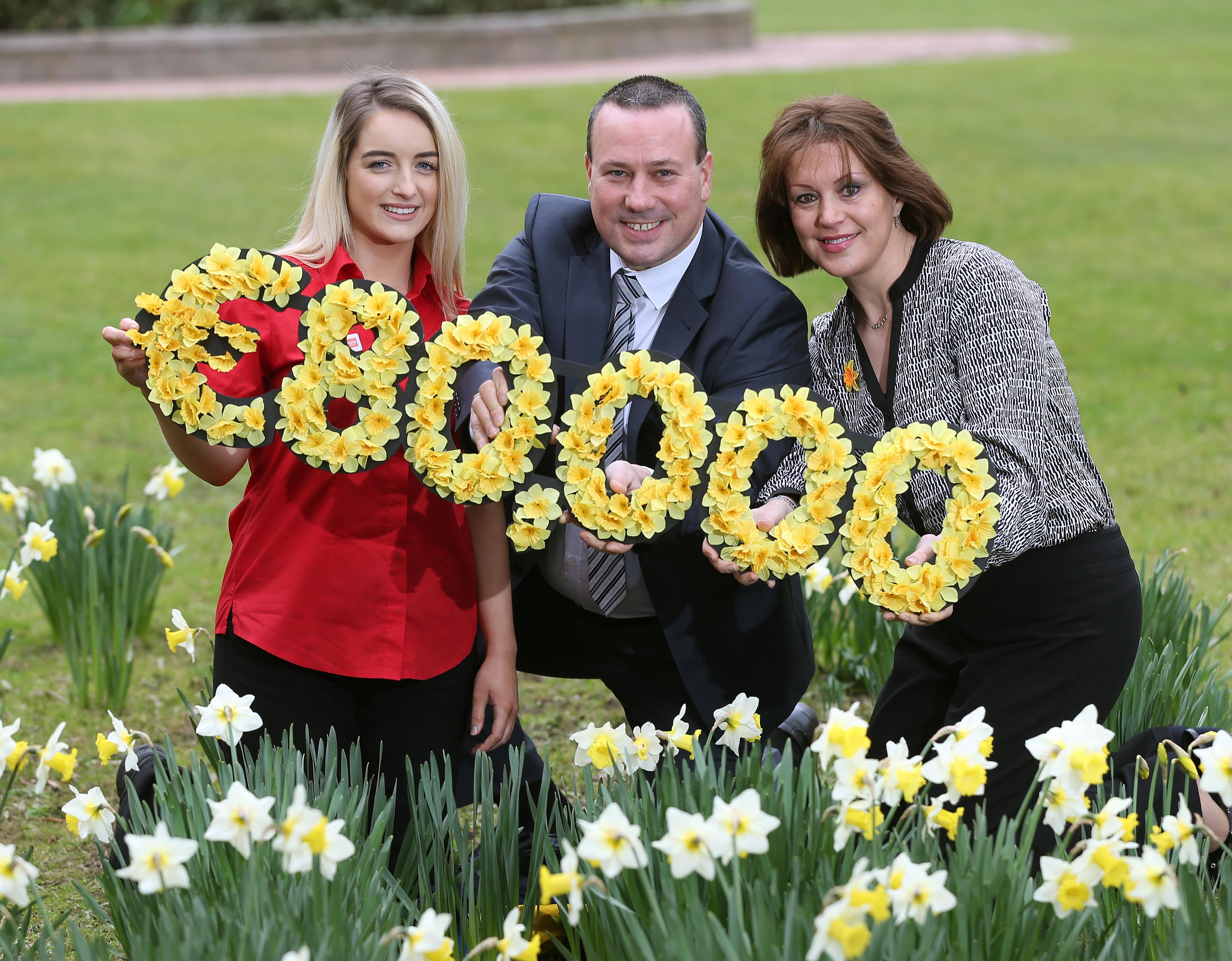 No Repro Fee. Donna Campbell, from Argos (left) with Des Bartnett, Charity Partnership Manager, Argos and Bernie Healy, Daffodil Centre Cancer Nurse at St. James Hospital, pictured at the announcement of €80,000.00 funds raised in the last twelve months by Argos making the nationwide general retailer one of the Irish Cancer Society’s fastest growing ‘charity-of-the-year’ partnerships to date. The money raised will fund 3,000 nursing hours at the Irish Cancer Society’s hospital-based Daffodil Centres for people affected by cancer in Ireland, providing cancer information, support and advice in local communities. Pic. Robbie Reynolds