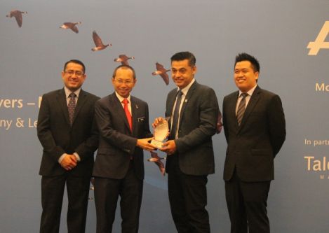 Starbucks Coffee Malaysia earned top honors for its employment practices at the Aon Hewitt Best Employers of 2015 Awards  