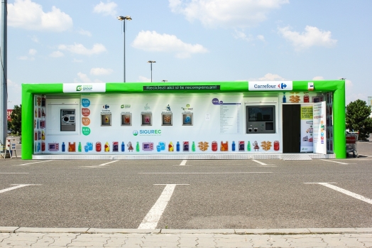 Carrefour Romania and Green Group add two new waste collecting SIGUREC stations in Bucharest