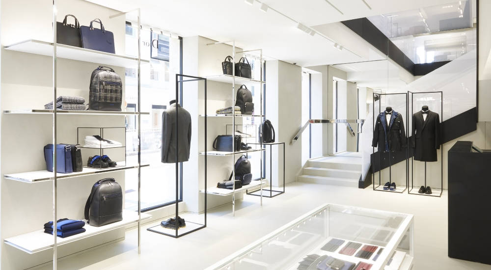 Dior inaugurates new store dedicated exclusively to men’s products in the Paris Golden Triangle district 