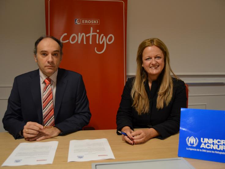 Fundación EROSKI y el Comité español de ACNUR han firmado hoy un convenio de colaboración para impulsar una nueva campaña a favor de los refugiados y desplazados sirios 