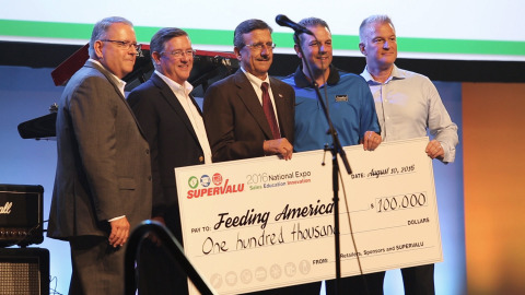 SUPERVALU donates $100,000 to Feeding America to support its mission to end hunger 