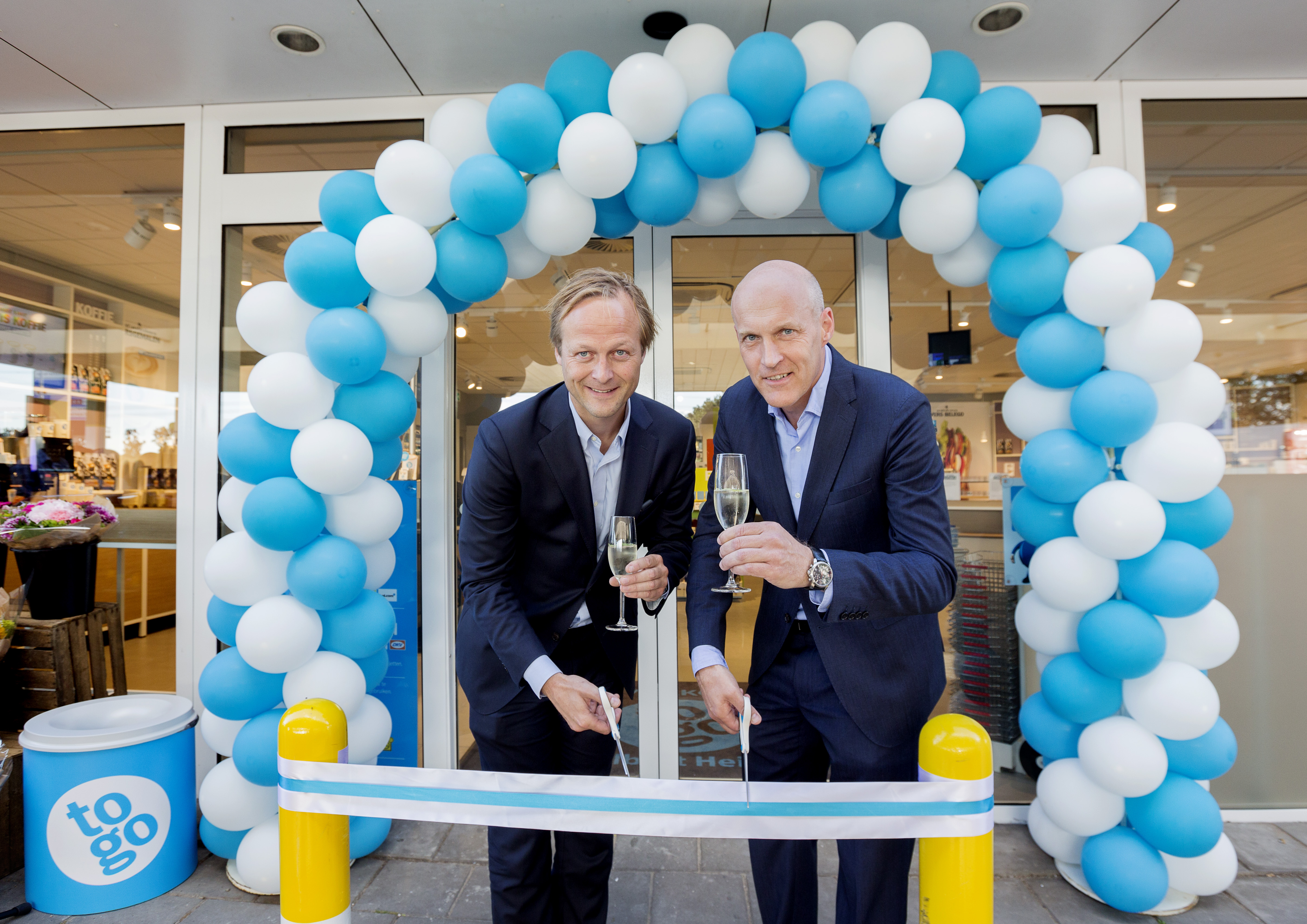 Eerste BP tankstation met Albert Heijn to go winkel open 