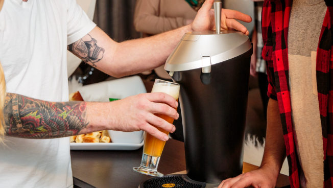 Fizzics® portable draft beer system now available at Best Buy 