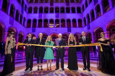 DFS Group opens its doors at T Fondaco dei Tedeschi in the heart of Venice 