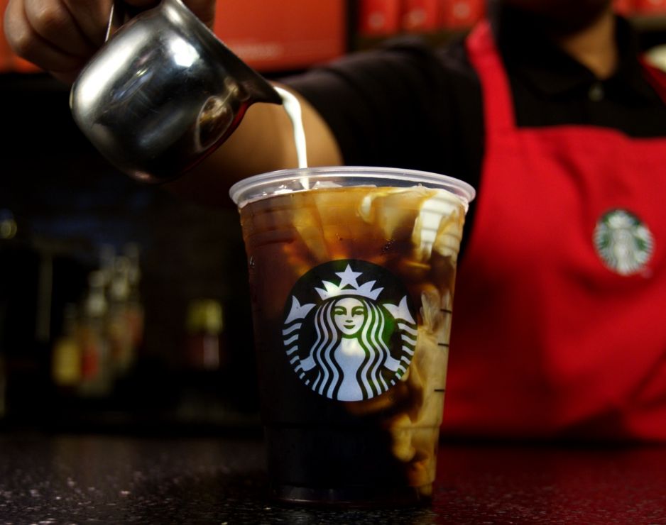Starbucks adds Spiced Sweet Cream Nariño 70 Cold Brew to its holiday beverage lineup 
